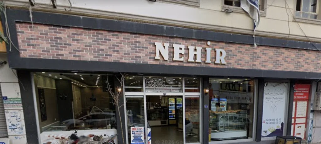 Nehir Pastanesi